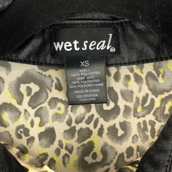 🌼4 for $20 Wet Seal Sheer Cheetah Print Top - Picture 3 of 4